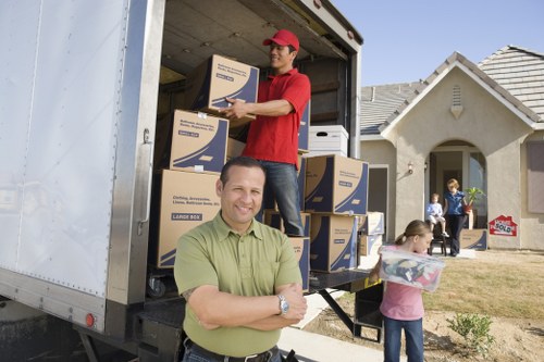 Flexible man with van transport for small business delivery in Uxbridge