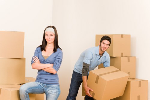 Van moving service supporting residential access in Uxbridge